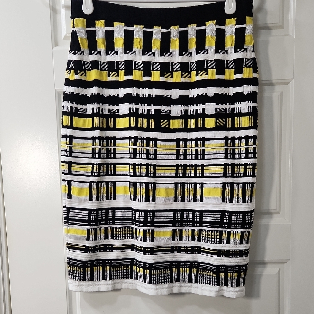 MARY KATRANTZOU Yellow and Black Geometric Pencil Skirt